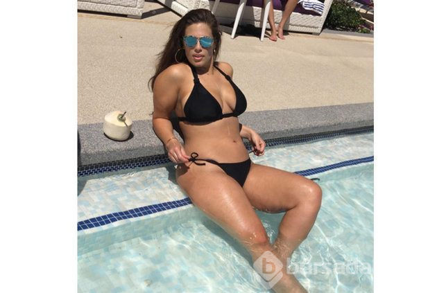 Ashley Graham: Flört ettiğim erkeklerle çok kısa sürede yatağa girdiğim için...
