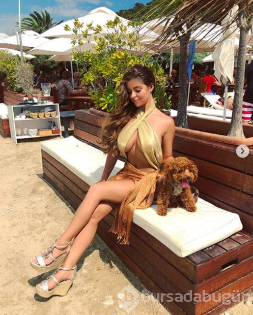 Demi Rose'un zor anları
