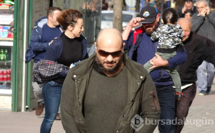 Bursa'da lodos, vatandaşlara zor anlar yaşattı
