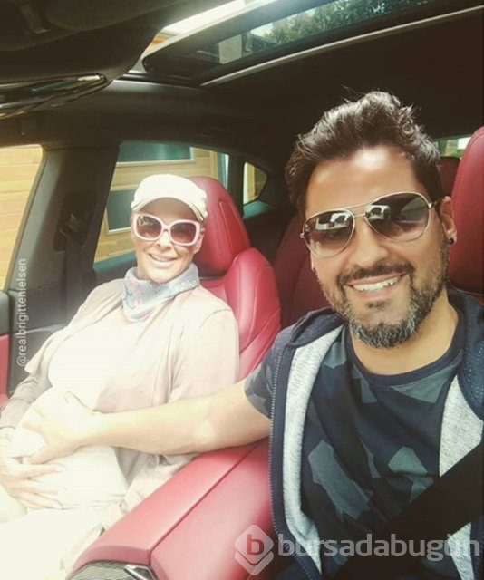 55'lik anne Brigitte Nielsen, 4 aylık bebeğiyle poz verdi
