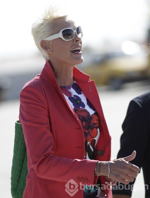 55'lik anne Brigitte Nielsen, 4 aylık bebeğiyle poz verdi

