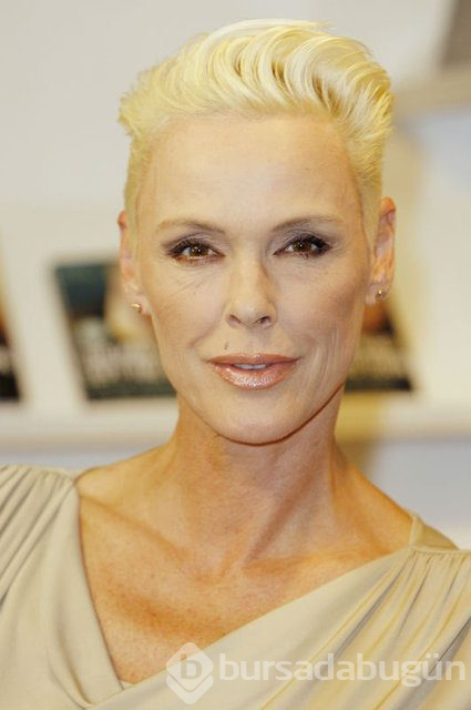 55'lik anne Brigitte Nielsen, 4 aylık bebeğiyle poz verdi
