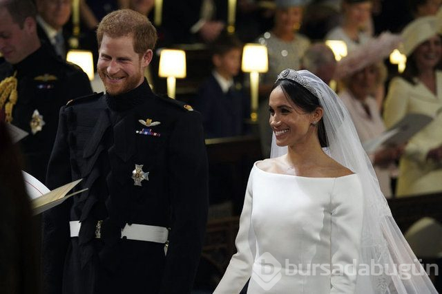 Kraliyet Ailesi'nden Meghan Markle'e uyarı: "Daha az Hollywood yıldızı gibi giyin"
