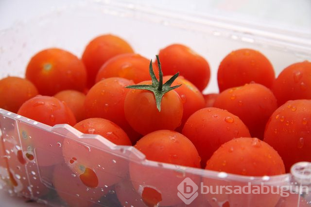 Domates ile narı beraber tüketmenin faydaları
