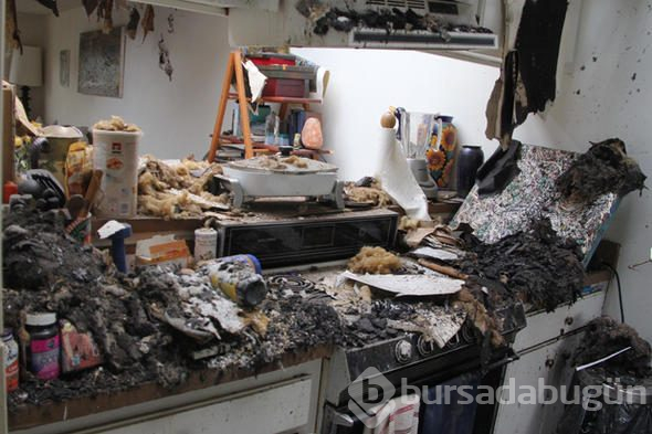 Ünlü oyuncu evinin kapılarını açtı: Burası artık bir virane
