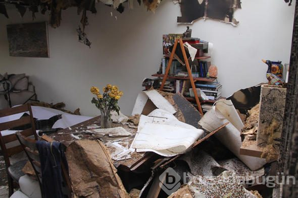 Ünlü oyuncu evinin kapılarını açtı: Burası artık bir virane
