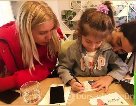 Aleyna Tilki'den Şeyma'nın kafesine ziyaret
