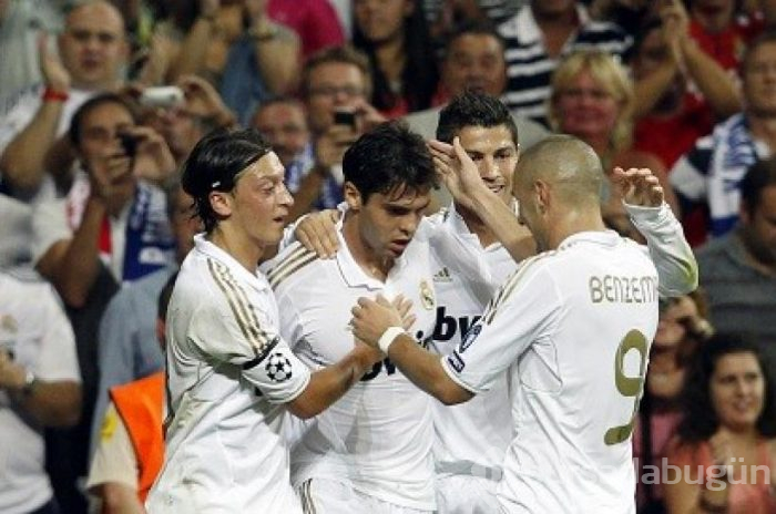Cristiano Ronaldo'nun Mesut Özil'in satılmasına sert tepki gösterdiği ortaya çıktı
