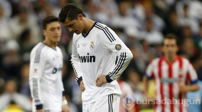 Cristiano Ronaldo'nun Mesut Özil'in satılmasına sert tepki gösterdiği ortaya çıktı
