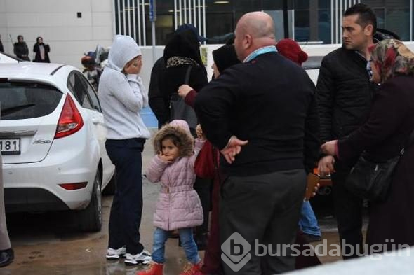 Sedef ebeyi gözyaşlarıyla uğurladılar
