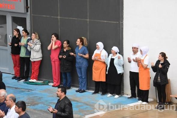 Sedef ebeyi gözyaşlarıyla uğurladılar
