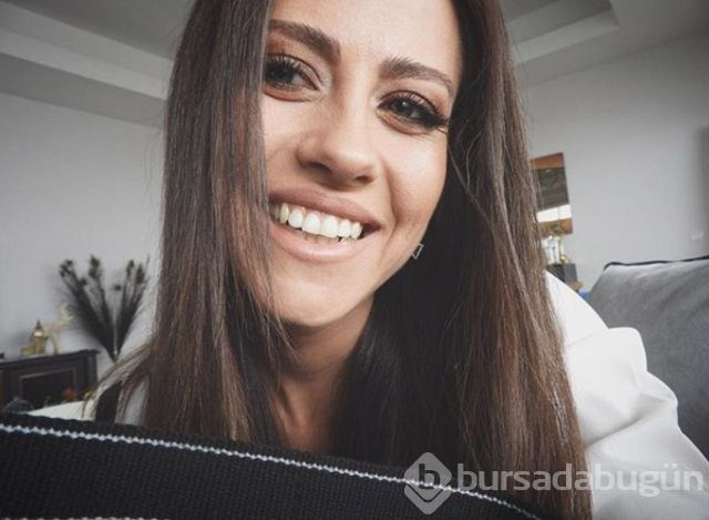 Derya Uluğ hastane odasından paylaştı


