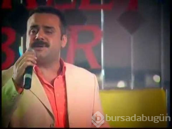 Gerek sözleri, gerek klipleri... Hafızalara kazındılar!
