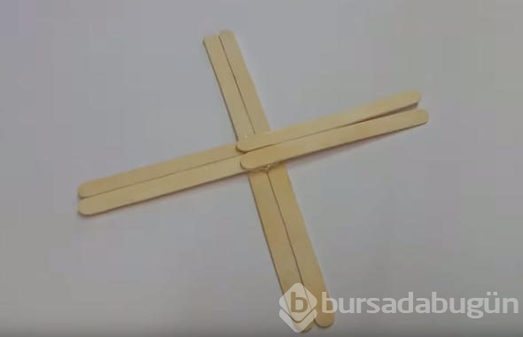 Dondurma çubuğundan yaptığı şeye çok şaşıracaksınız!