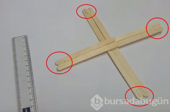 Dondurma çubuğundan yaptığı şeye çok şaşıracaksınız!