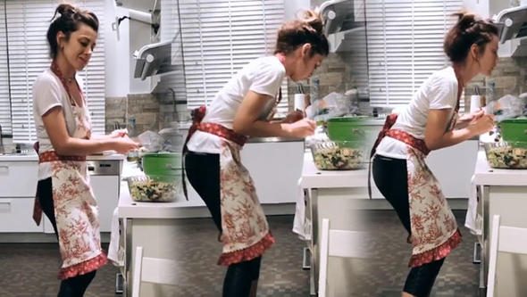 Ocak başında yemek pişiren ünlüler