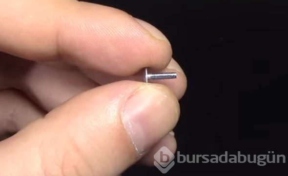 Şişeye ütü bastı, sonunda yaptığı 'şey'i gören inanamadı!
