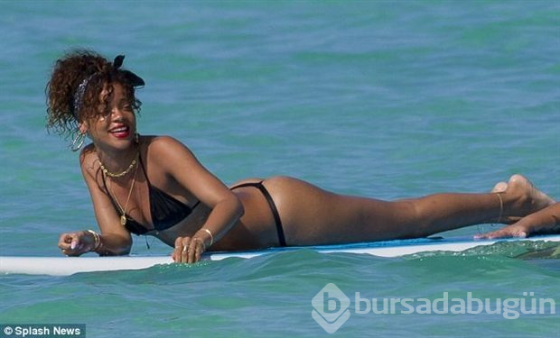 Chris Brown'dan Rihanna'nın fotoğraflarına yorum!
