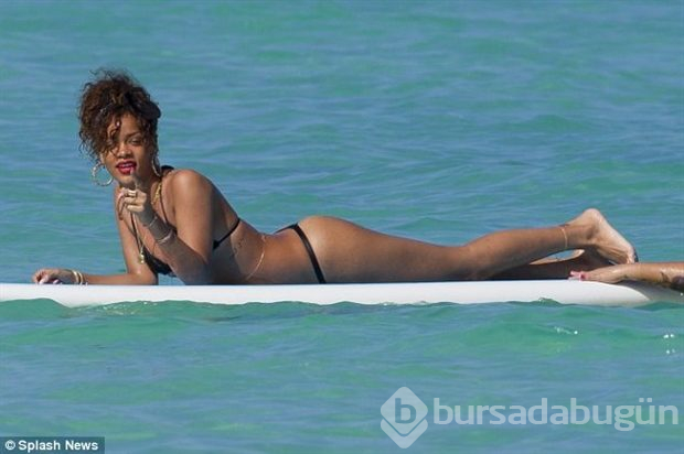 Chris Brown'dan Rihanna'nın fotoğraflarına yorum!
