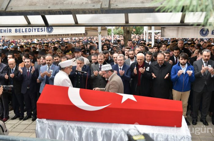 Bursa kahramanını sonsuzluğa uğurladı! 