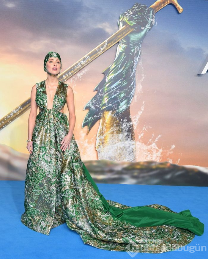 Amber Heard, Aquaman galasında denizkızı oldu
