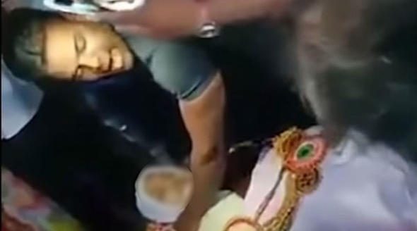 Verdiği sözü tutmak için ölen kız arkadaşıyla nikah kıydı
