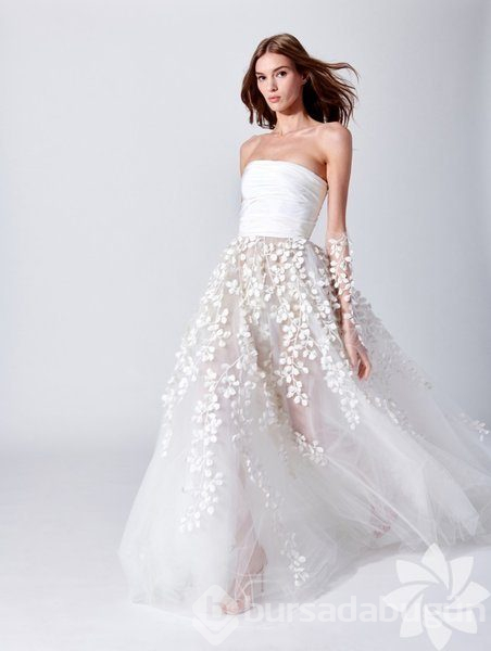 Oscar de la Renta 2019 gelinlik koleksiyonu
