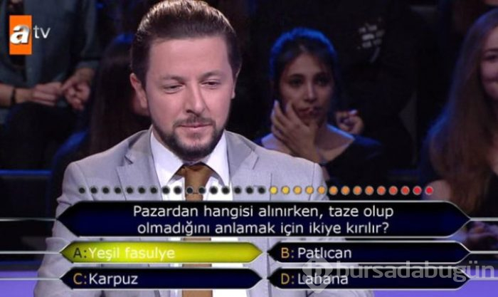İlk soruda seyirciye sordu! Murat Yıldırım'ı gülme krizine soktu
