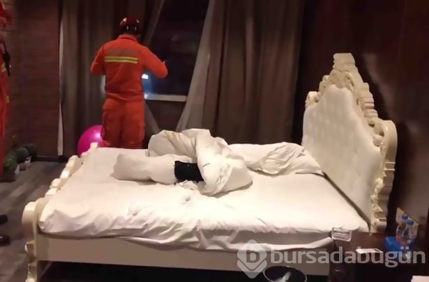 "Ya tecavüz, ya yılan" dedi, kendi sokuldu!