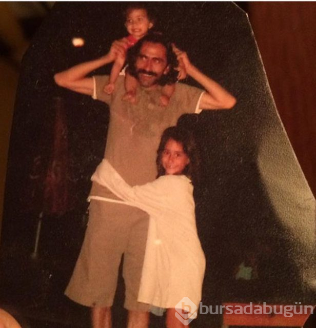 Peker Açıkalın üçüncü kez baba oldu
