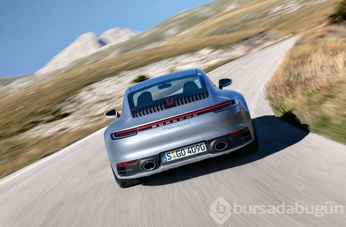 Yeni Porsche 911: Daha güçlü, daha hızlı ve daha dijital