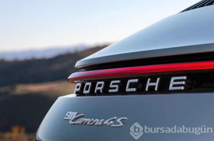 Yeni Porsche 911: Daha güçlü, daha hızlı ve daha dijital