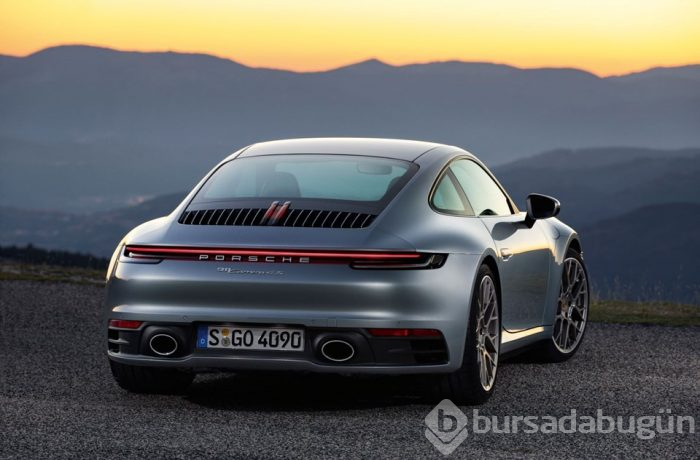 Yeni Porsche 911: Daha güçlü, daha hızlı ve daha dijital