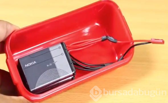 Eski telefonunuzun pili sakın atmayın! Çünkü...