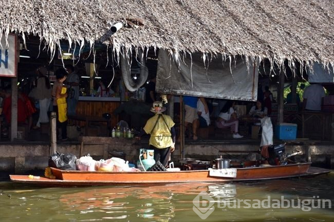 Tayland'ın sıra dışı yüzen pazarları