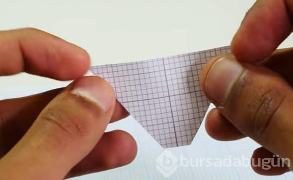 30 dakika uğraştı, CD kabını bakın neye dönüştürdü?

