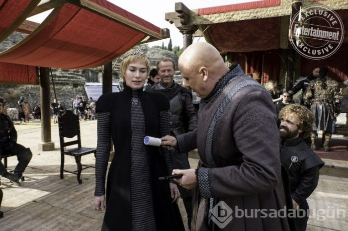 Game of Thrones'tan eğlenceli kamera arkası görüntüleri
