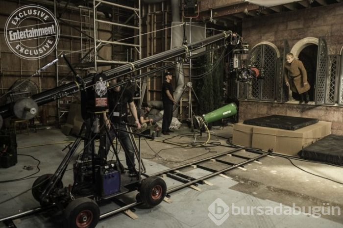 Game of Thrones'tan eğlenceli kamera arkası görüntüleri