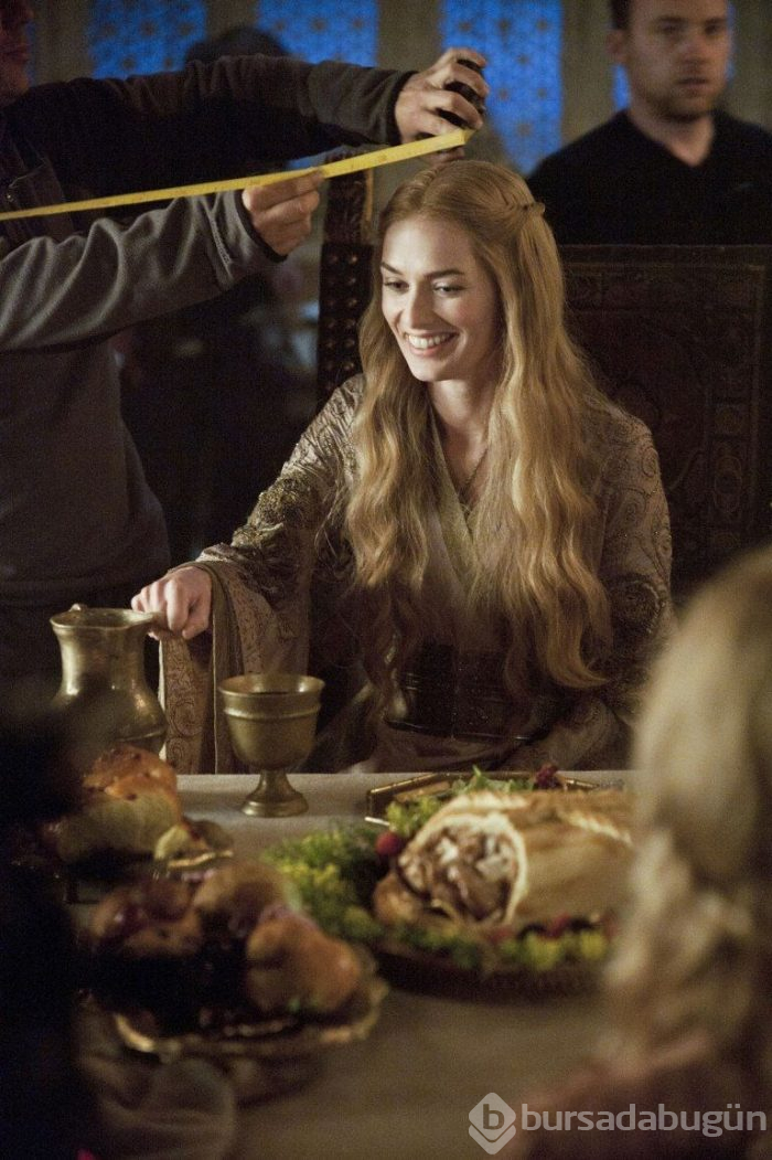 Game of Thrones'tan eğlenceli kamera arkası görüntüleri