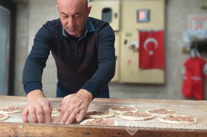 Bursalıların pazar kahvaltısı lezzeti cantık... Bir seferde 10 tane yiyebilenden para alınmıyor

