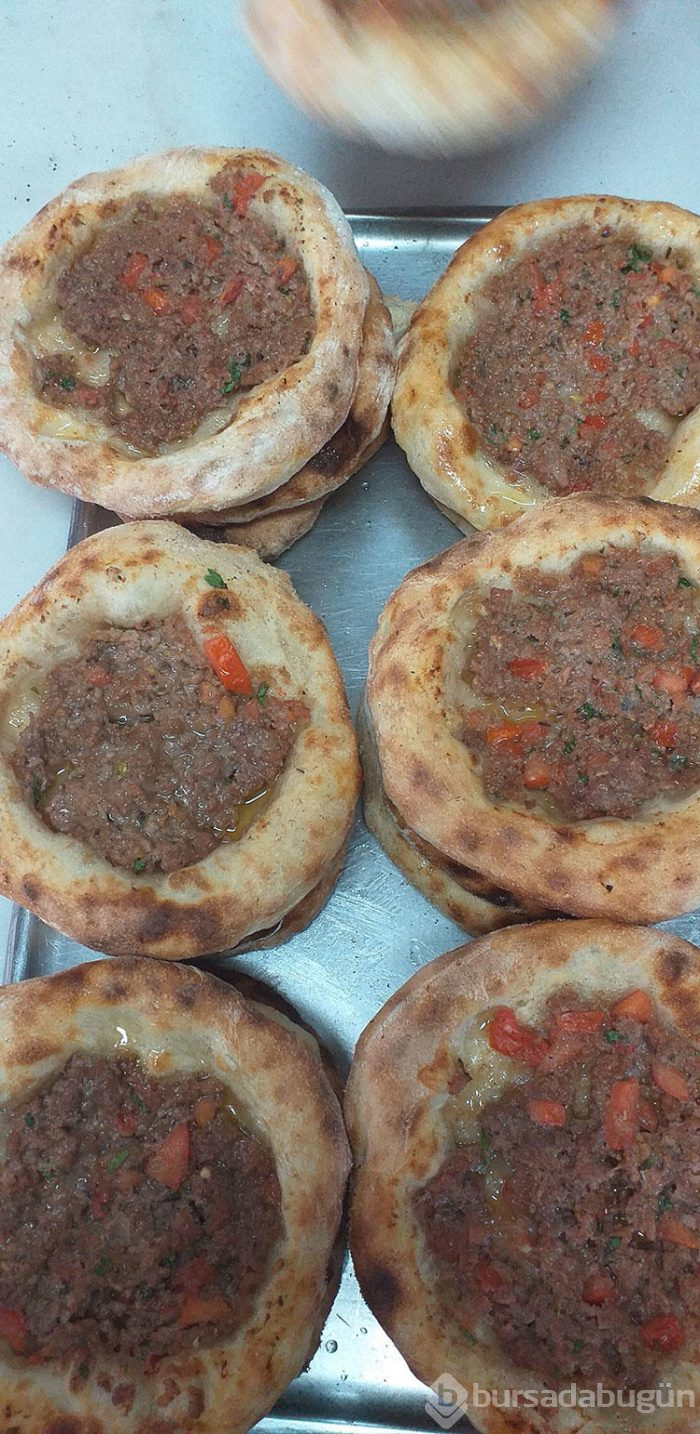 Bursalıların pazar kahvaltısı lezzeti cantık... Bir seferde 10 tane yiyebilenden para alınmıyor
