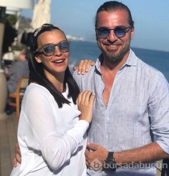 Engin Altan Düzyatan'dan eşi Neslişah Alkoçlar'a romantik mesaj

