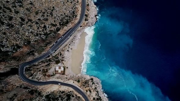 Kaputaş Plajı'nın turkuaz rengi büyüledi
