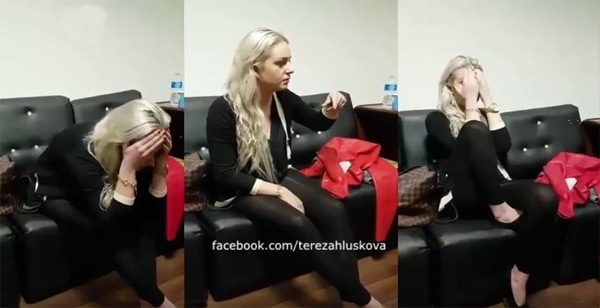 Genç manken fena yakalandı!
