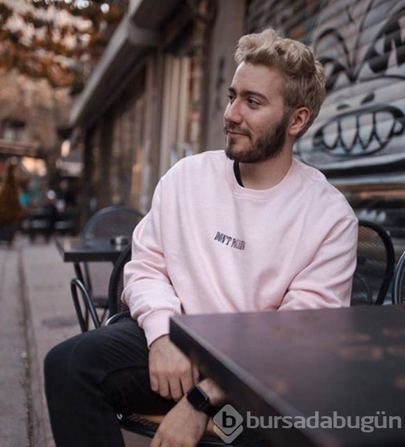 Enes Batur'a bir şok daha!
