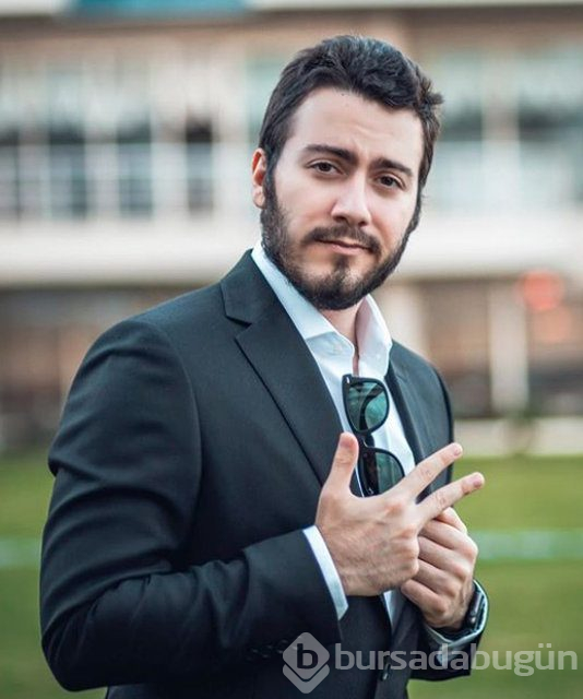Enes Batur'a bir şok daha!
