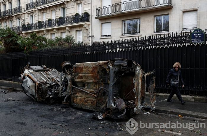 Macron "Sarı Yelekliler" isyanını durduramıyor