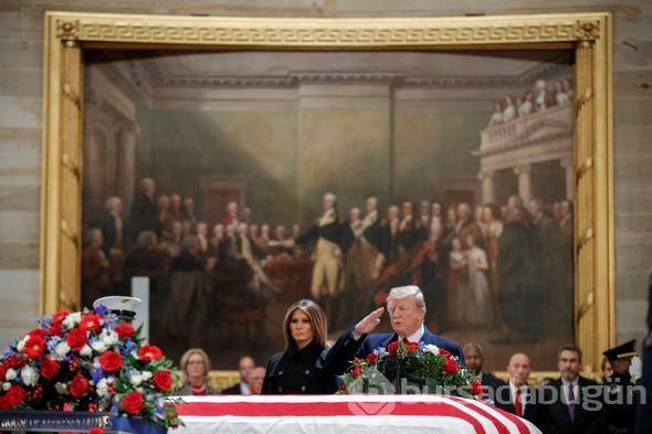 Baba Bush için anma töreni