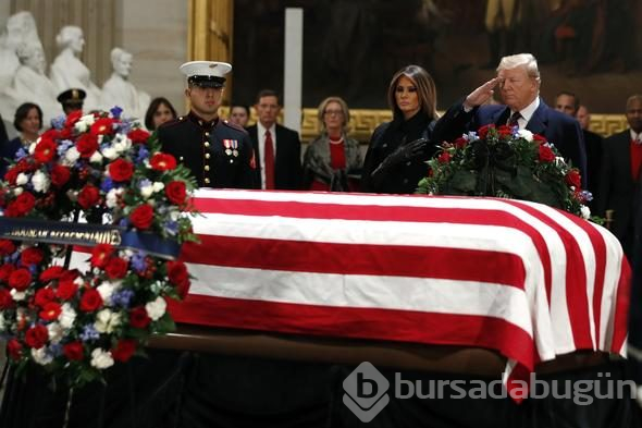 Baba Bush için anma töreni