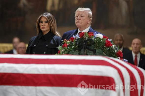 Baba Bush için anma töreni